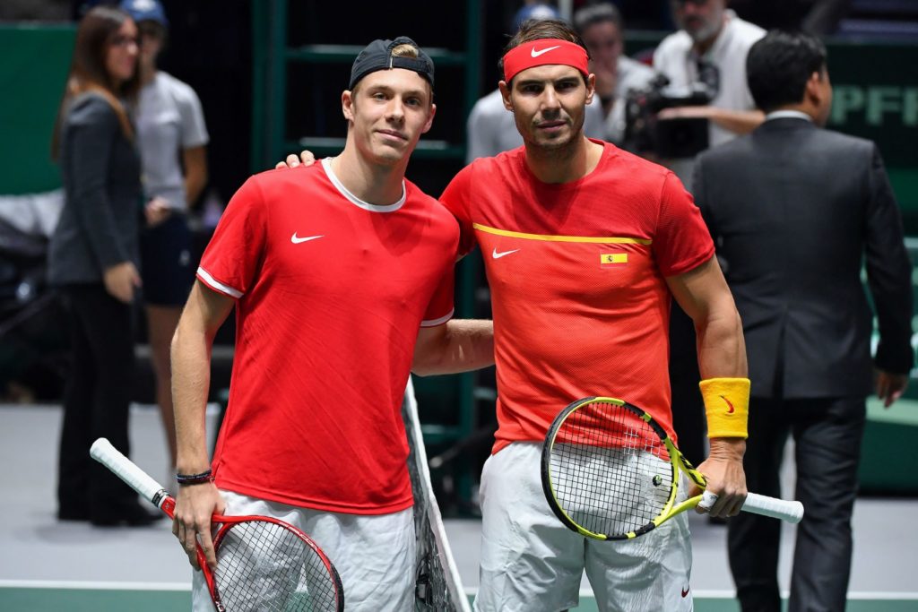 Shapovalov et Nadal prennent une photo sur le net
