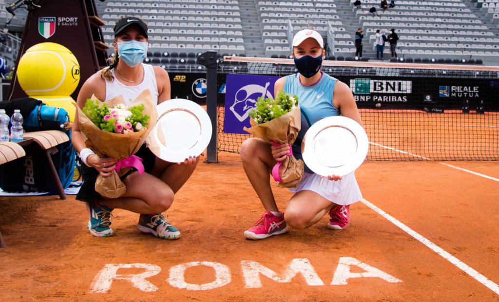 Sharon Fichman et Giuliana Olmos remportent le titre en double à Rome
