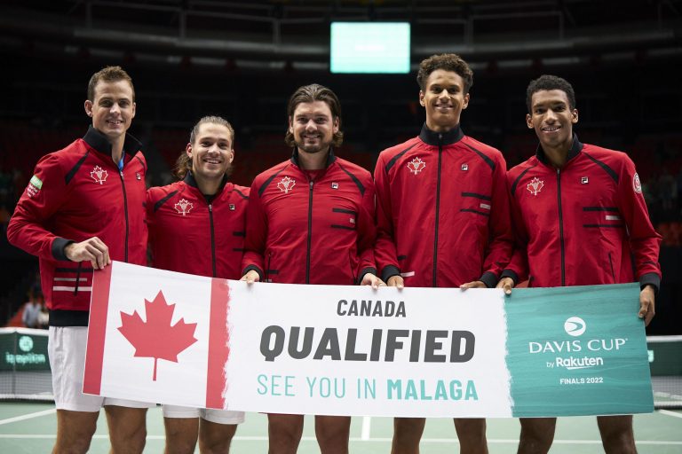 Auger-Aliassime envoie le Canada en phase à élimination directe de la finale de la Coupe Davis